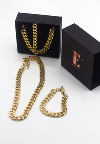 The Emmanuela Set in Gold